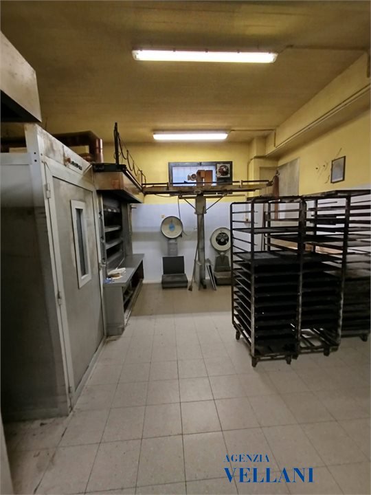 Locale commerciale in vendita a Campogalliano