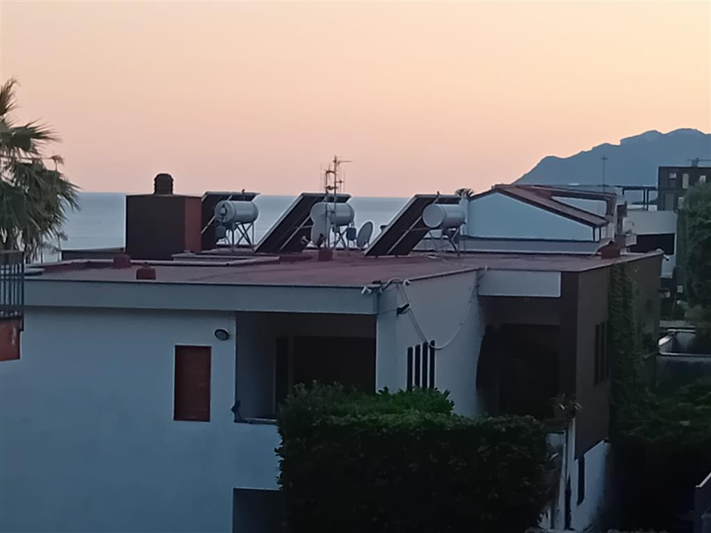 Casa indipendente con giardino in viale dei pioppi 20/b, Salerno