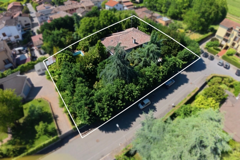 Villa con giardino a Soliera