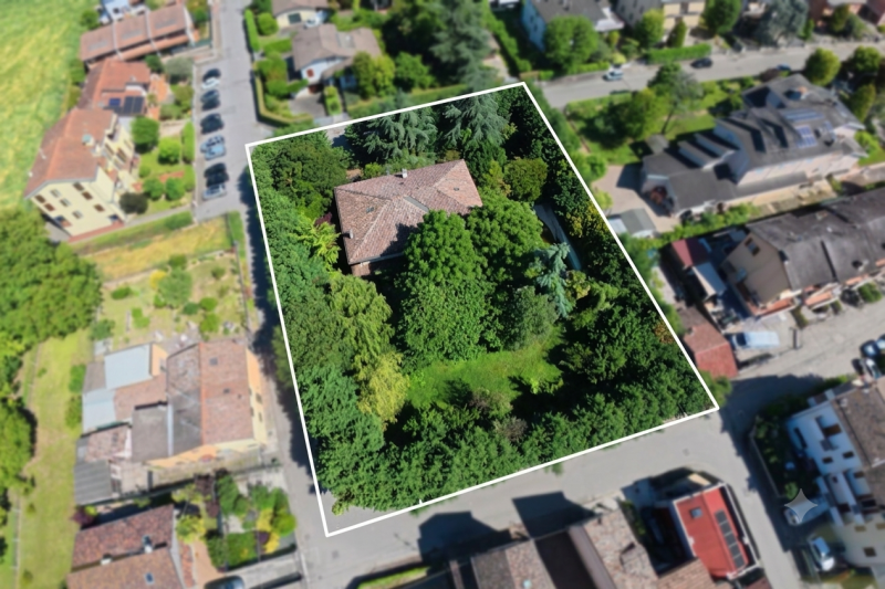 Villa con giardino a Soliera