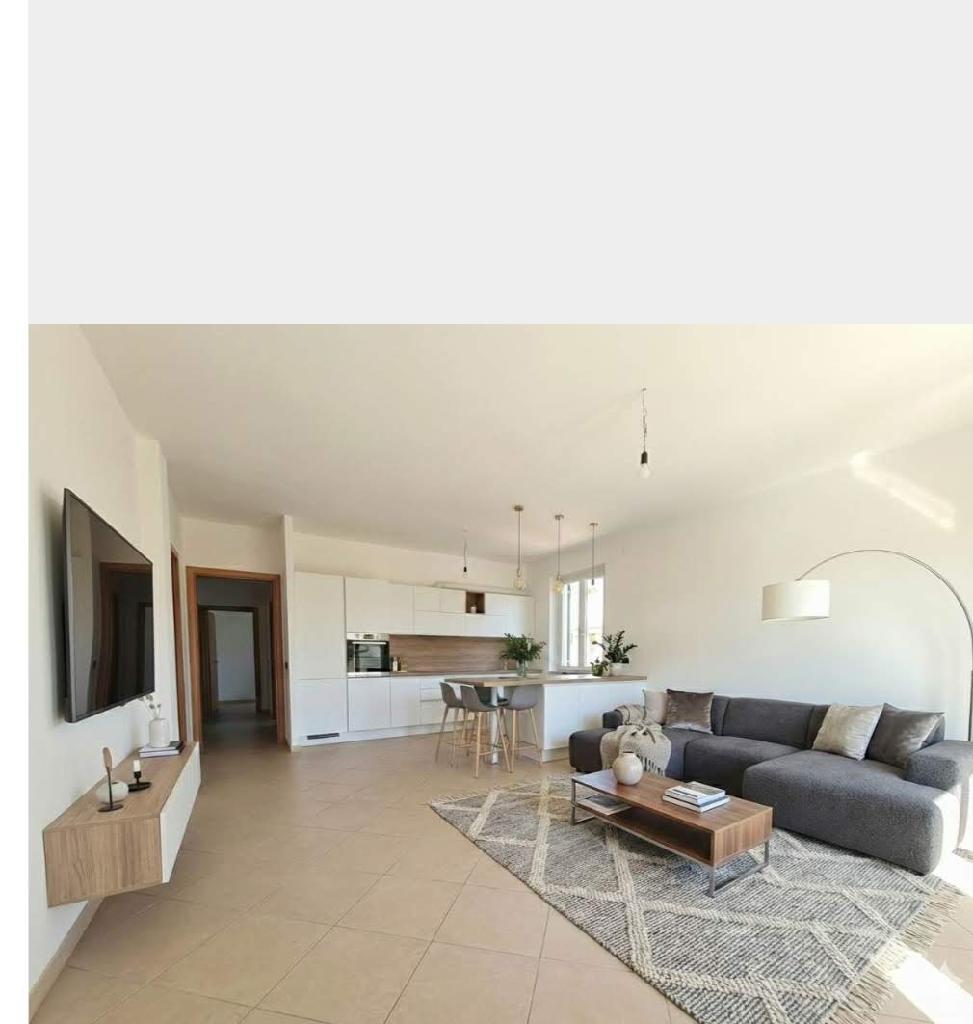 Appartamento con giardino in bettolelle, Senigallia