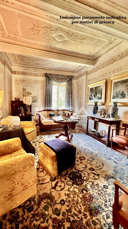 Quadrilocale con box in via san nicolao, Lucca