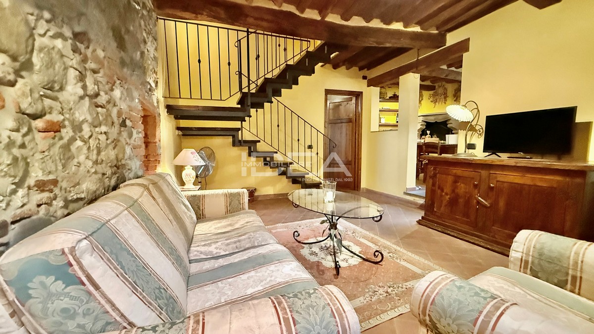 Casa indipendente in vendita in via della chiesa ix, Lucca