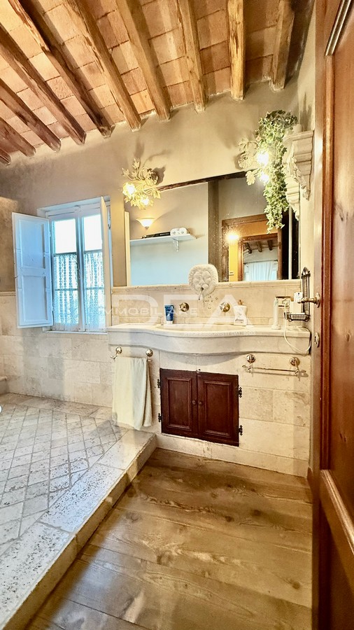 Casa indipendente in vendita in via della chiesa ix, Lucca