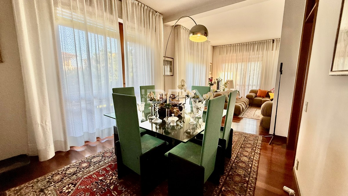 Villa con giardino in via san martino, Capannori