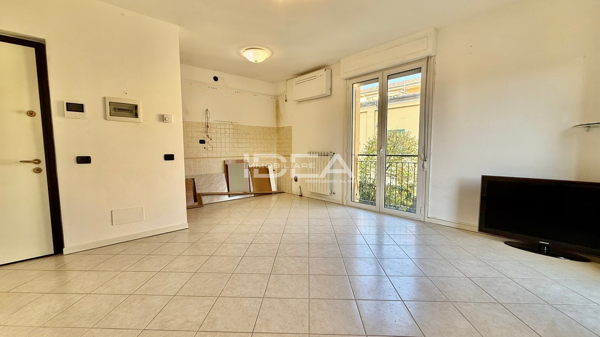 Trilocale in vendita in via consani, Lucca