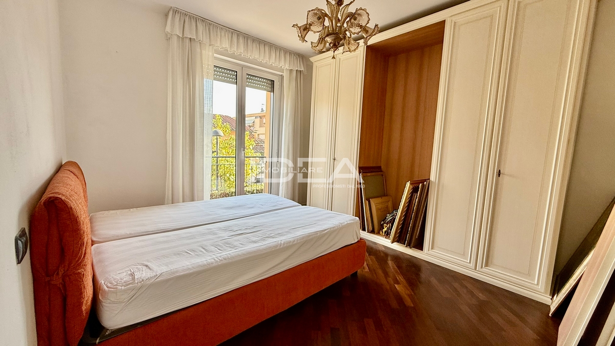 Trilocale in vendita in via consani, Lucca