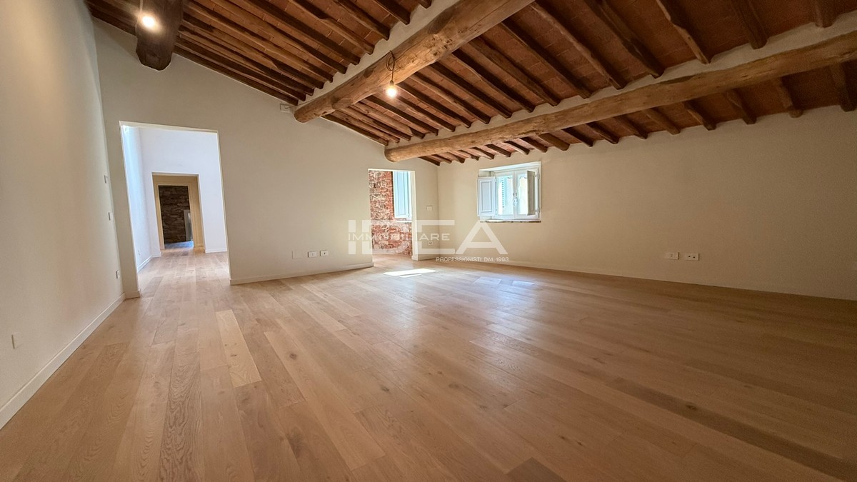 Trilocale in vendita in via olivo, Lucca