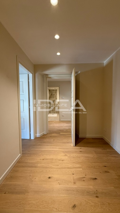 Trilocale in vendita in via olivo, Lucca