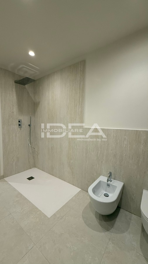 Trilocale in vendita in via olivo, Lucca