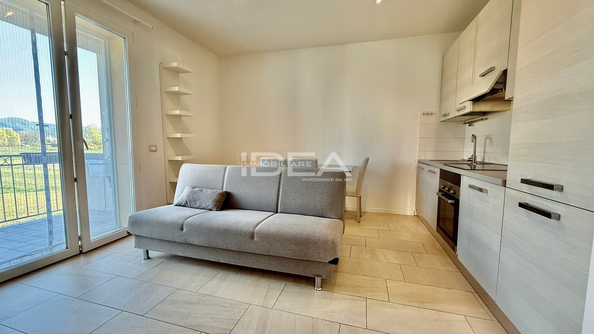 Bilocale con terrazzo in via matteotti, Lucca