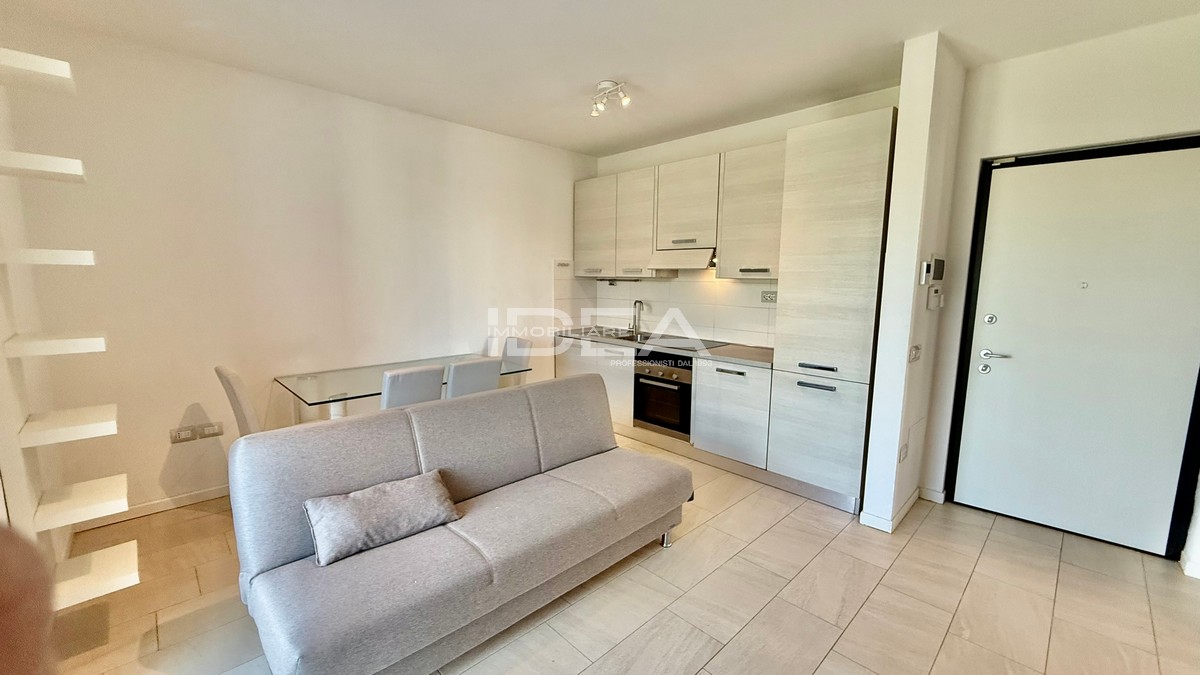 Bilocale con terrazzo in via matteotti, Lucca