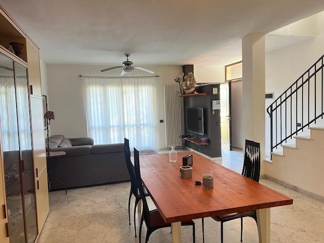 Villa con giardino a Massa