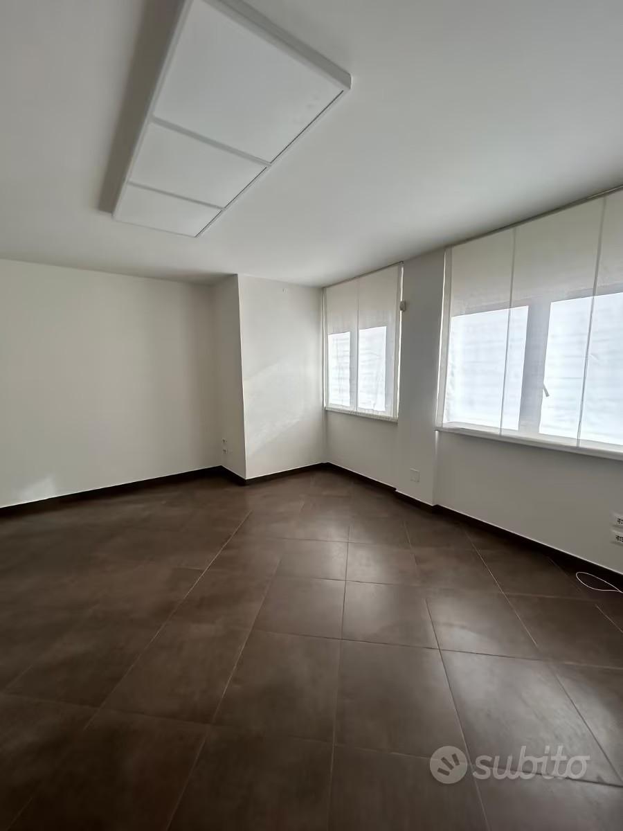 Ufficio in affitto, Carrara avenza