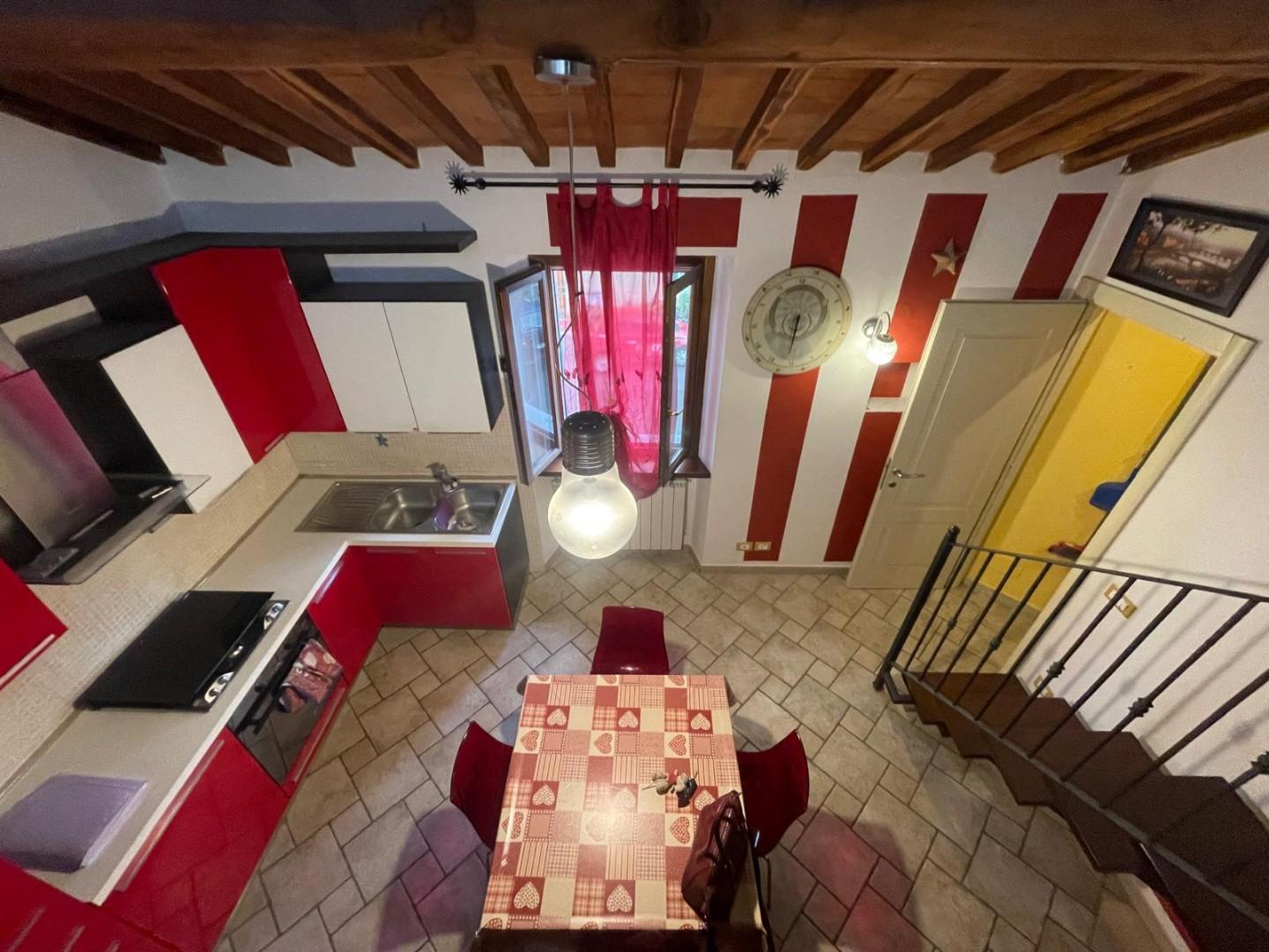 Bilocale in vendita, Carrara avenza