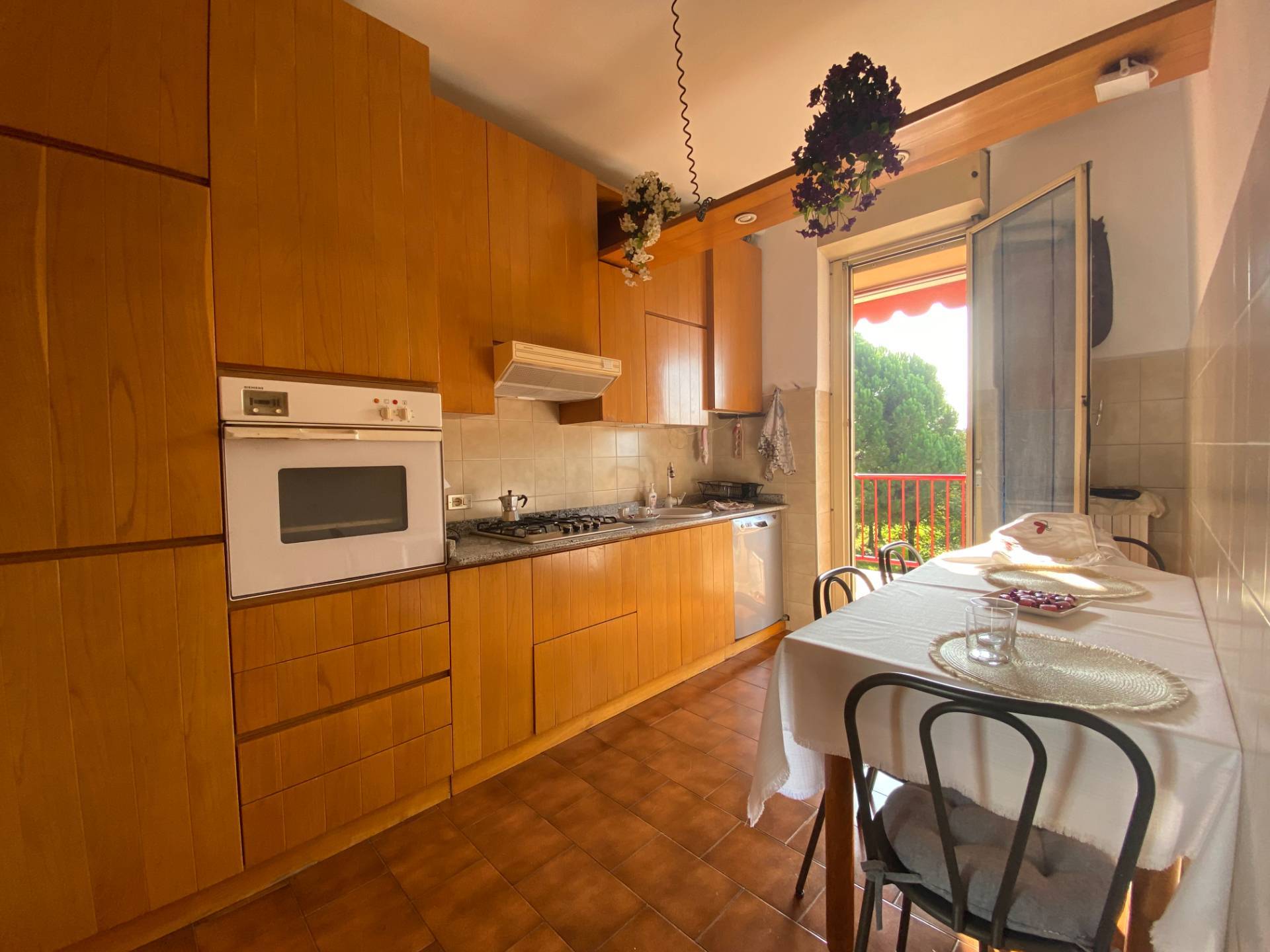 Appartamento in vendita a Biassono