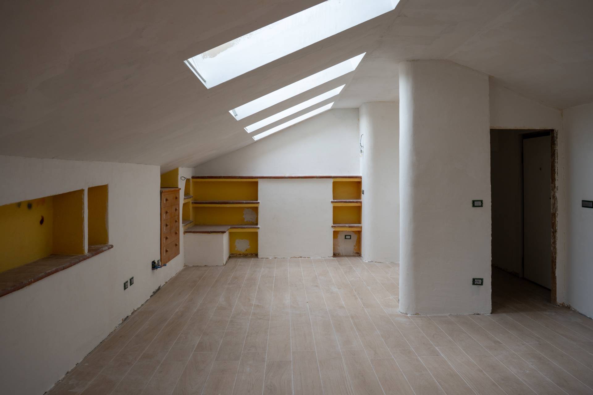 Appartamento in vendita a Moncalieri, Precollina Castelvecchio