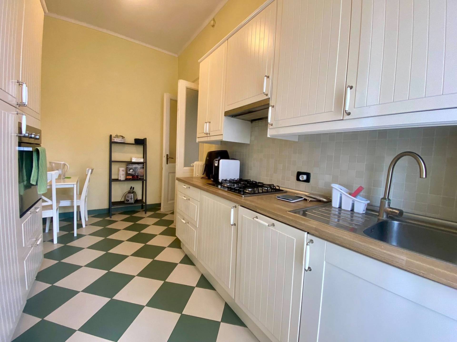 Stanza - Camera in affitto a Torino, Crocetta