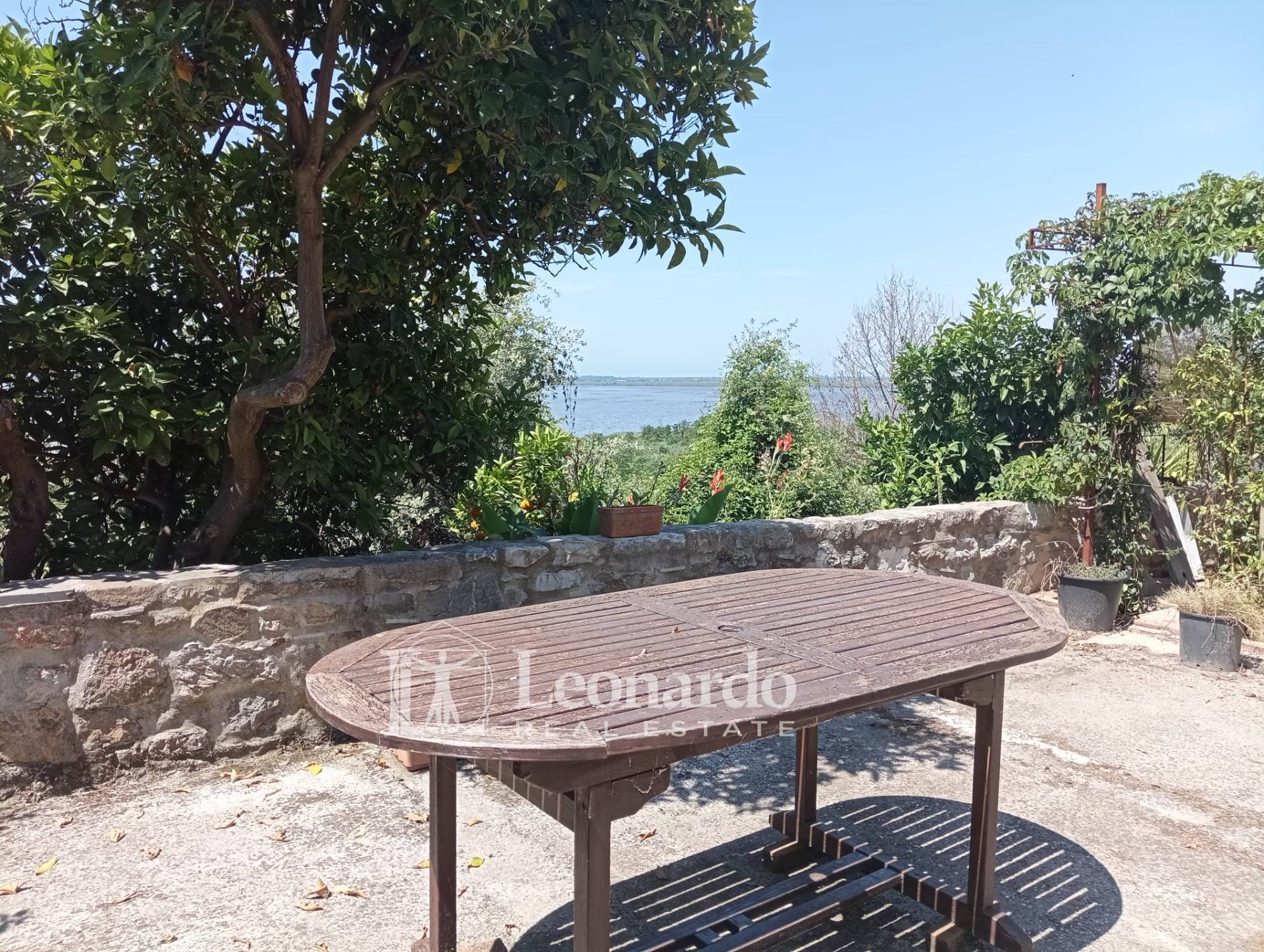 Casa indipendente vista lago, Massarosa massaciuccoli