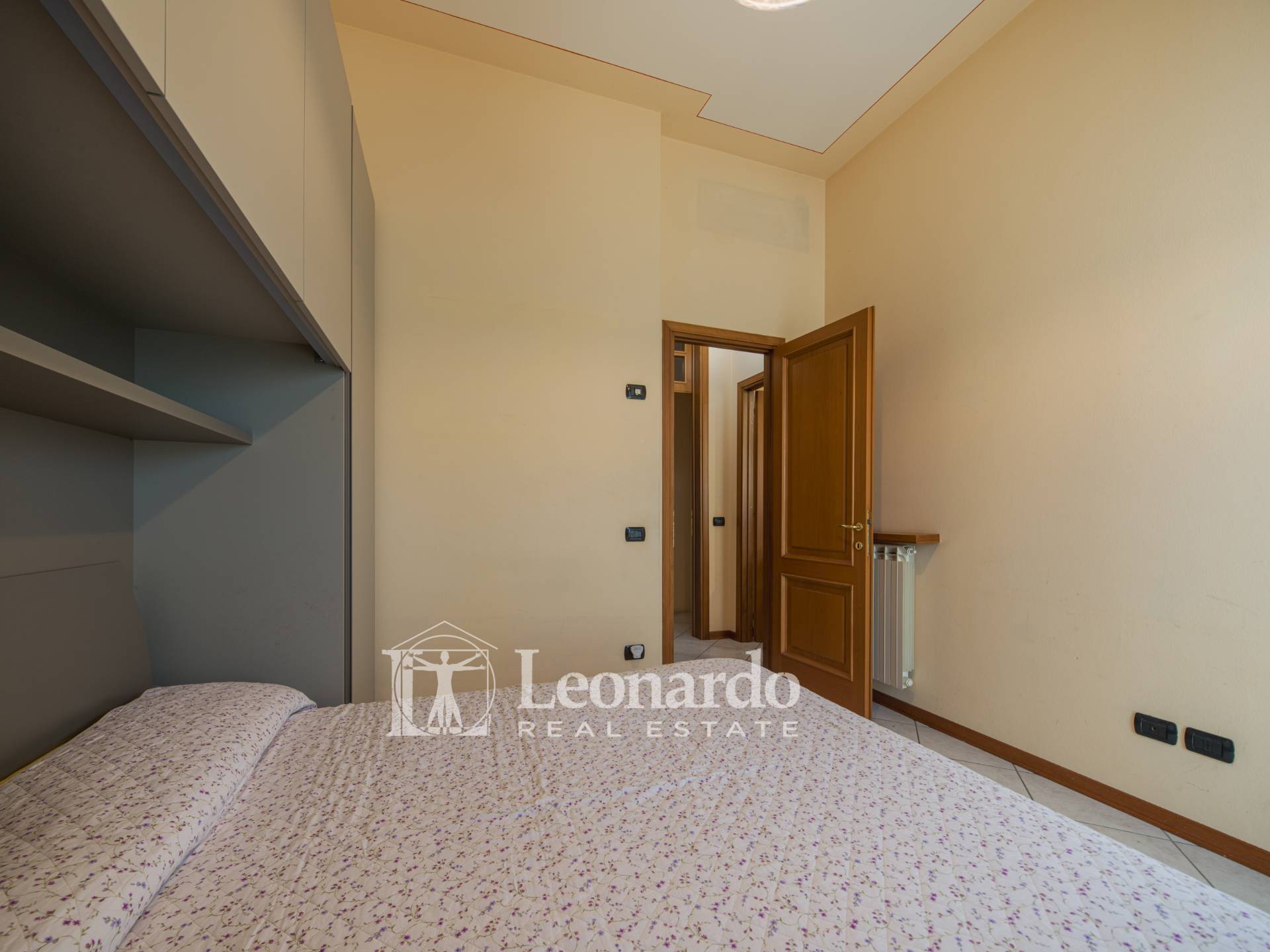 Appartamento indipendente in vendita a Viareggio, Lungomare