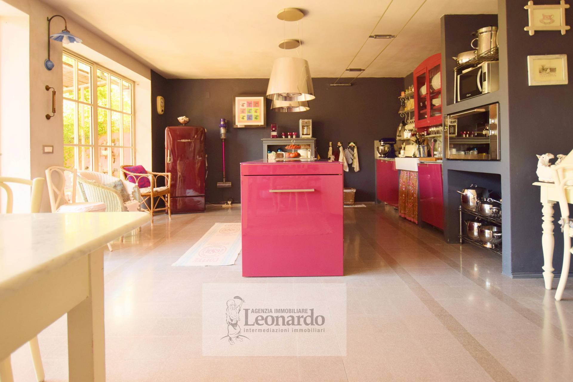 Villa in vendita a Massarosa, Bargecchia