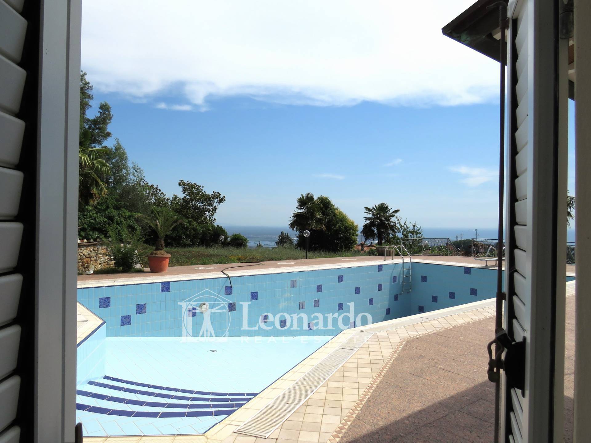 Villa in vendita a Massarosa, Colline