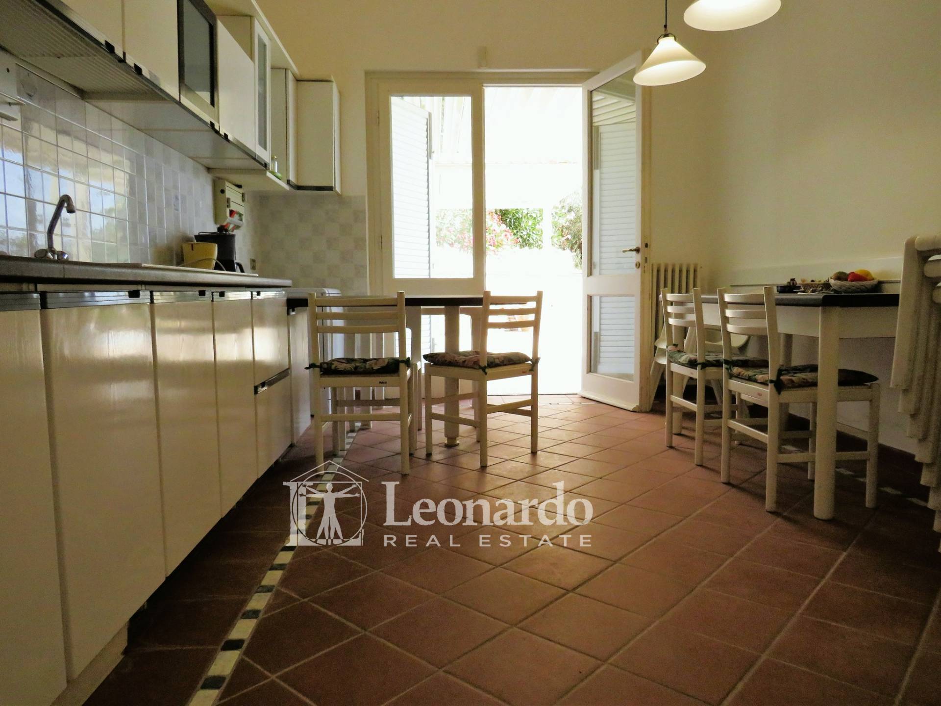 Villa in vendita a Massarosa, Colline