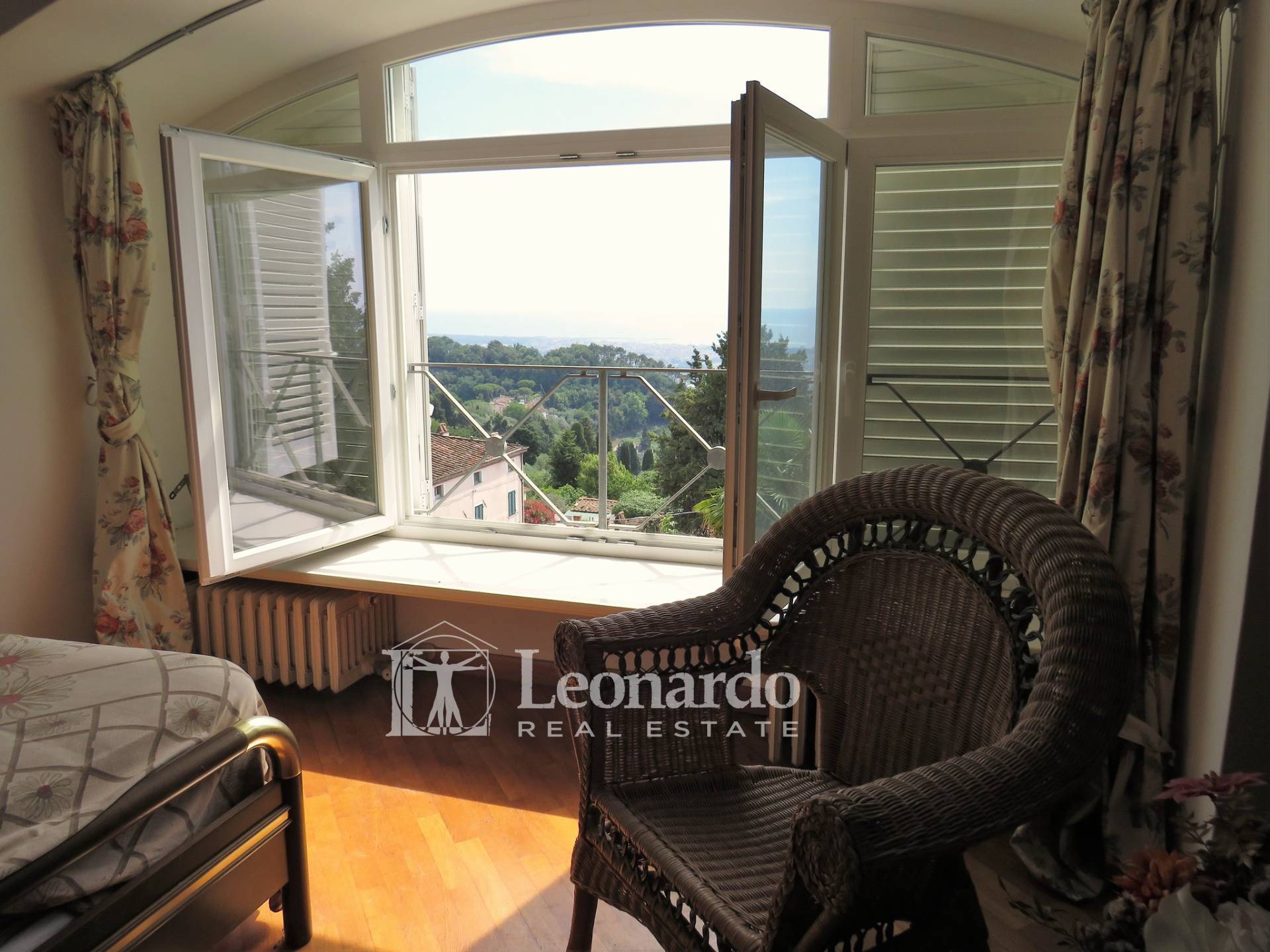 Villa in vendita a Massarosa, Colline