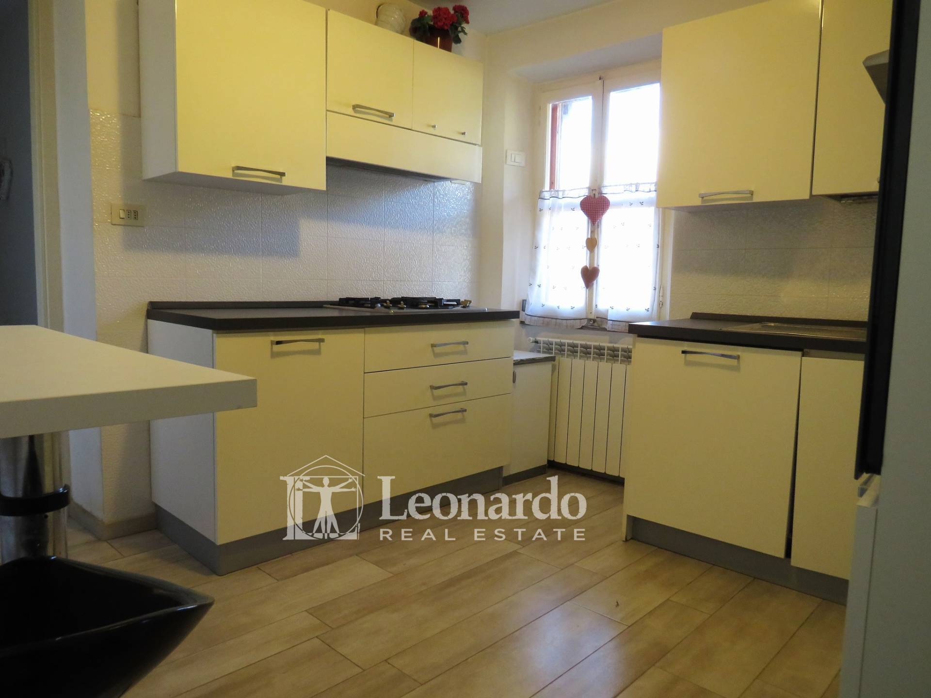 Appartamento indipendente in vendita a Seravezza, Pozzi