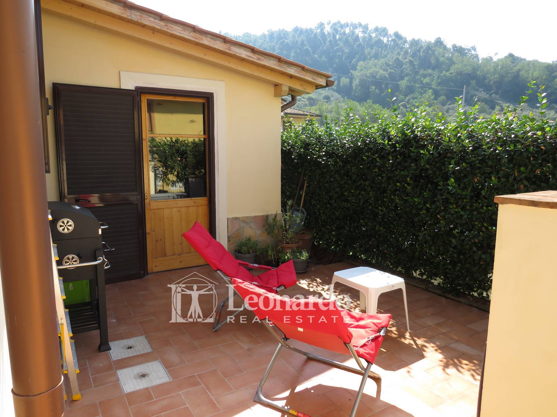 Casa indipendente in vendita a Massarosa, Bozzano