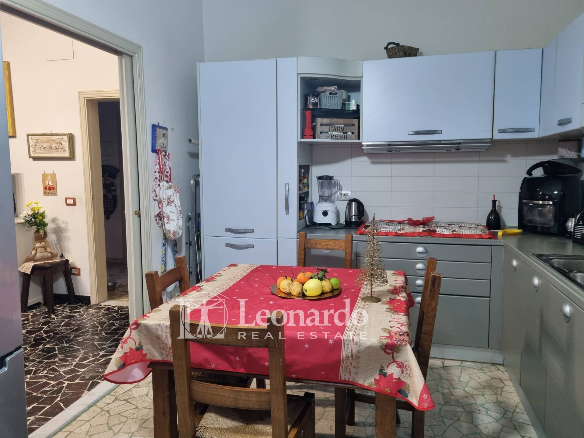 Appartamento in vendita a Pietrasanta, Centro Storico