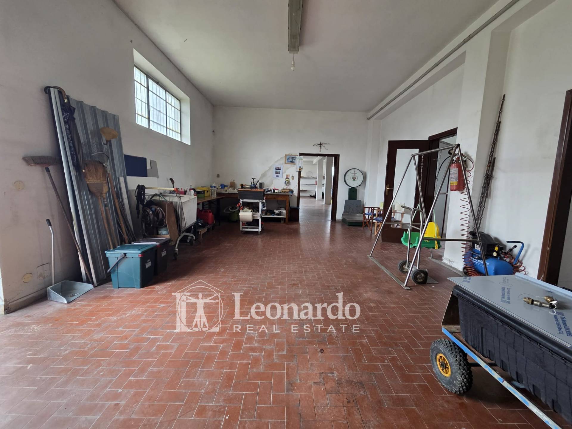 Capannone in vendita a Massarosa, Piano di Conca