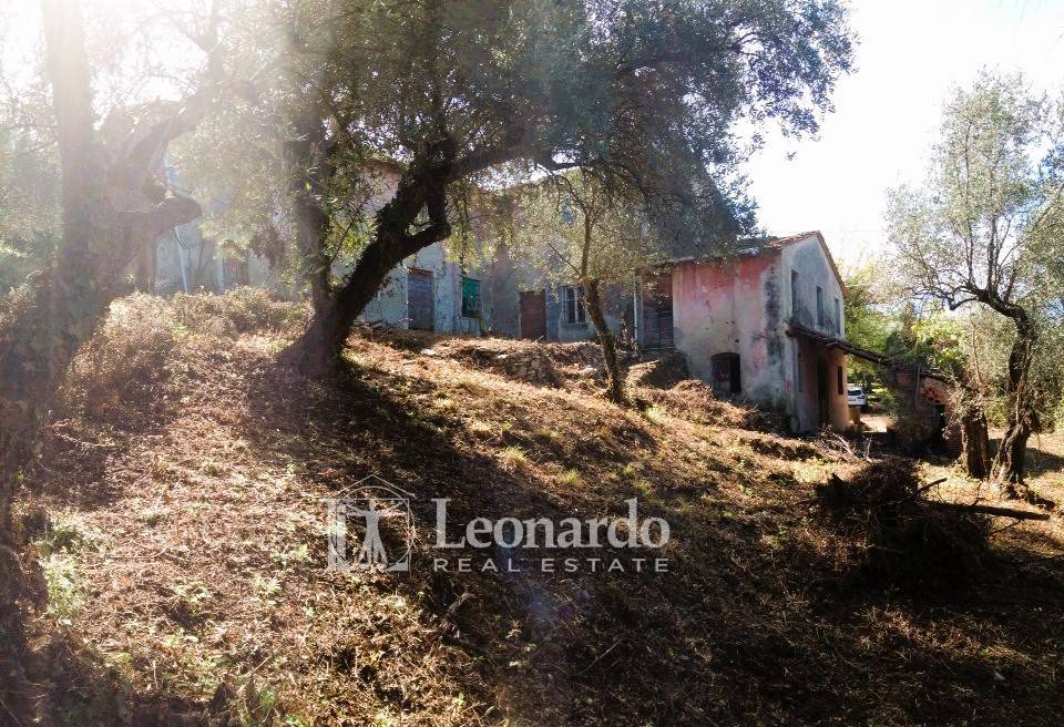Rustico in vendita a Massarosa, Pieve a Elici