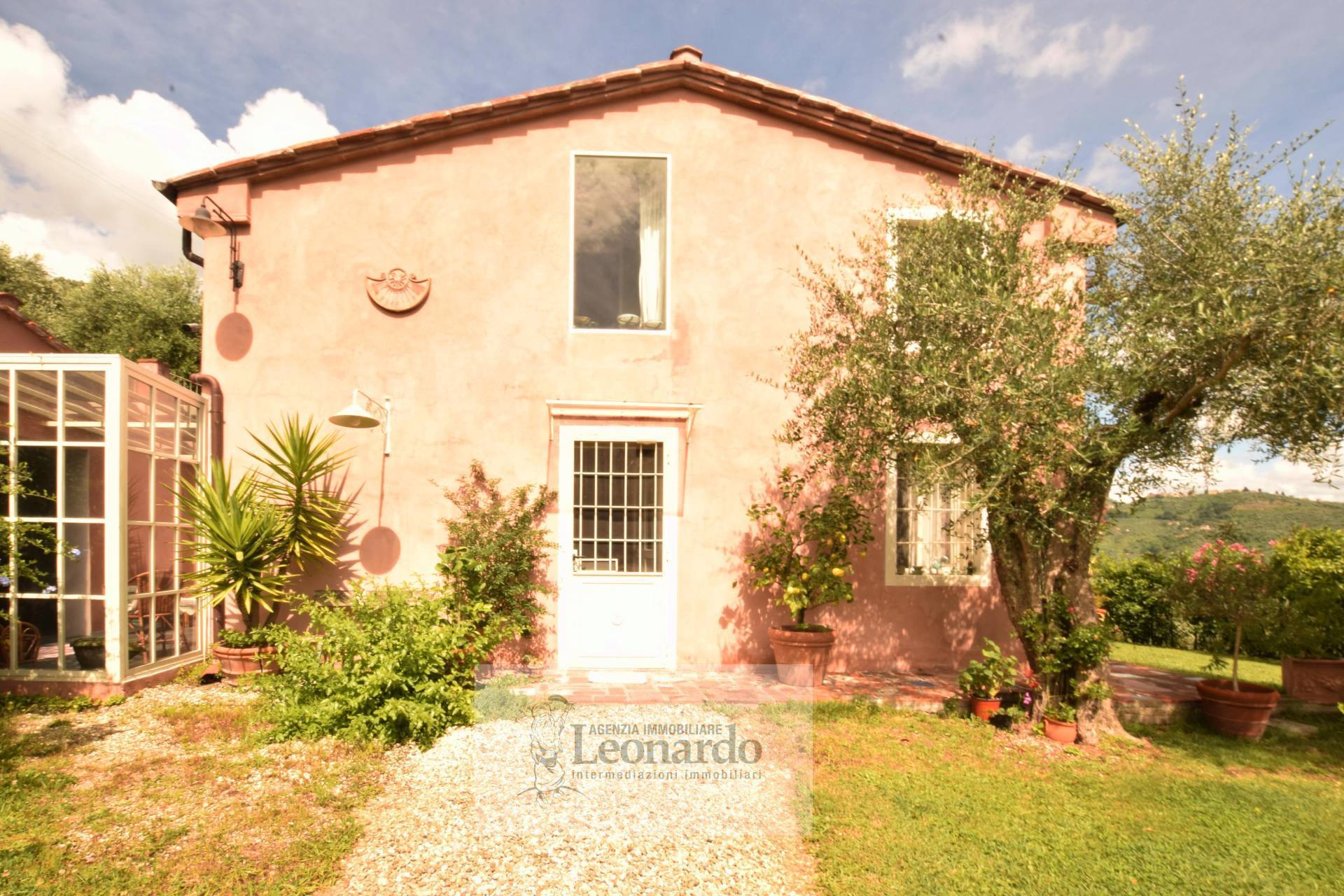 Villa in vendita a Massarosa, Bargecchia