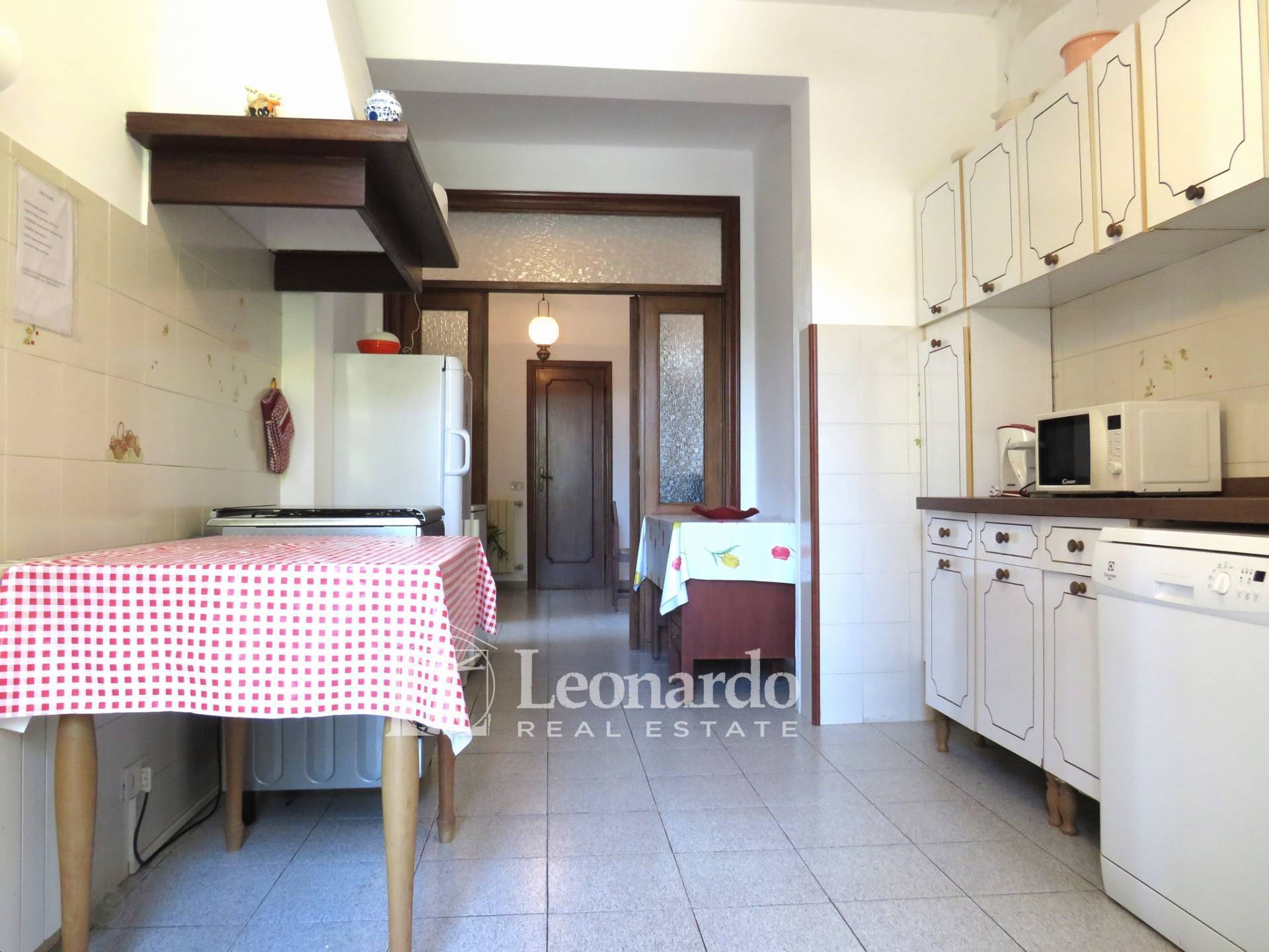 Villa in vendita a Massarosa, Corsanico