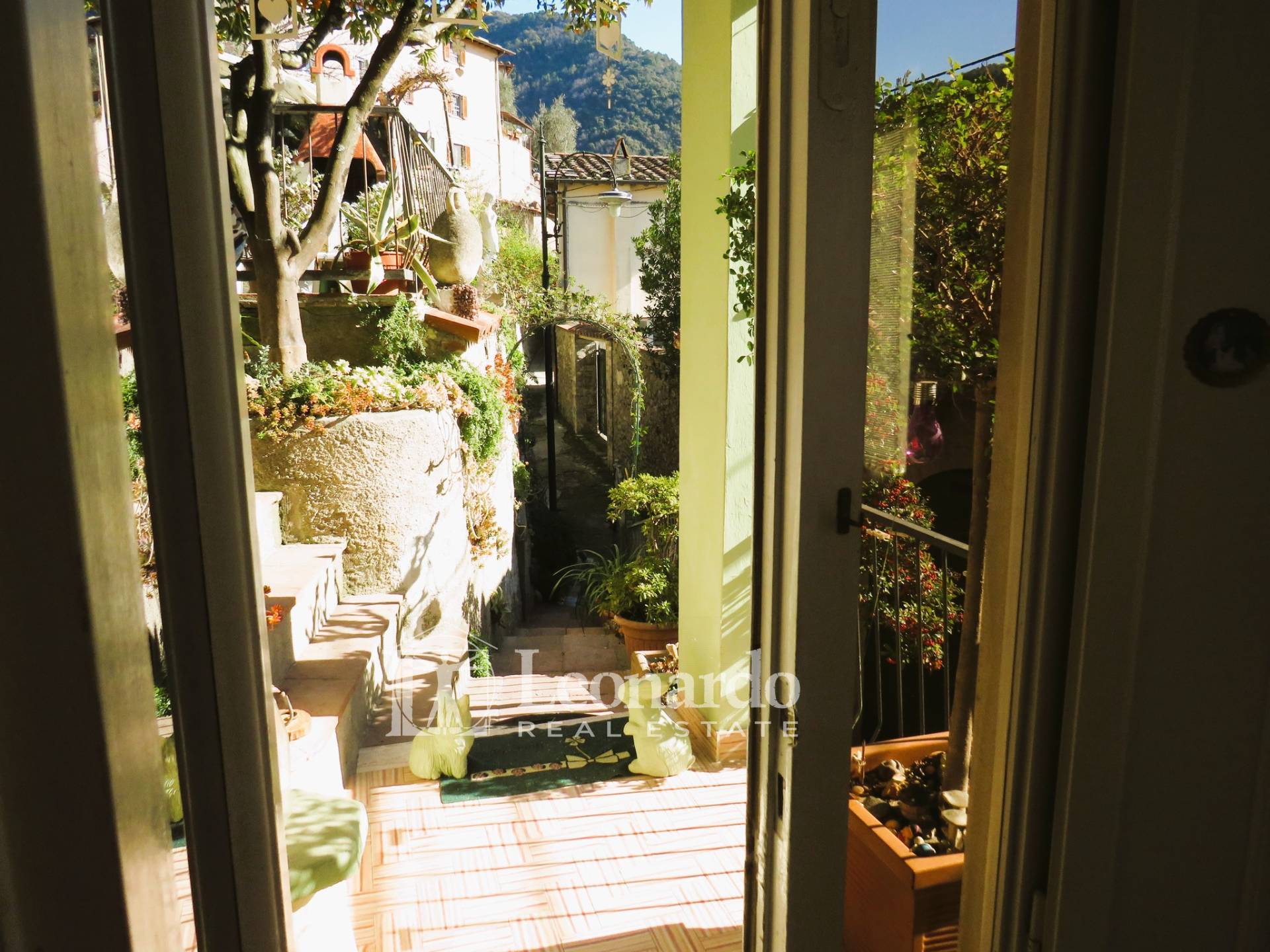 Casa indipendente in vendita a Camaiore, Collina