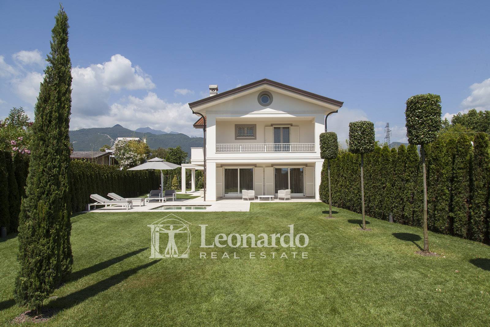 Villa in vendita a Forte dei Marmi, Centro