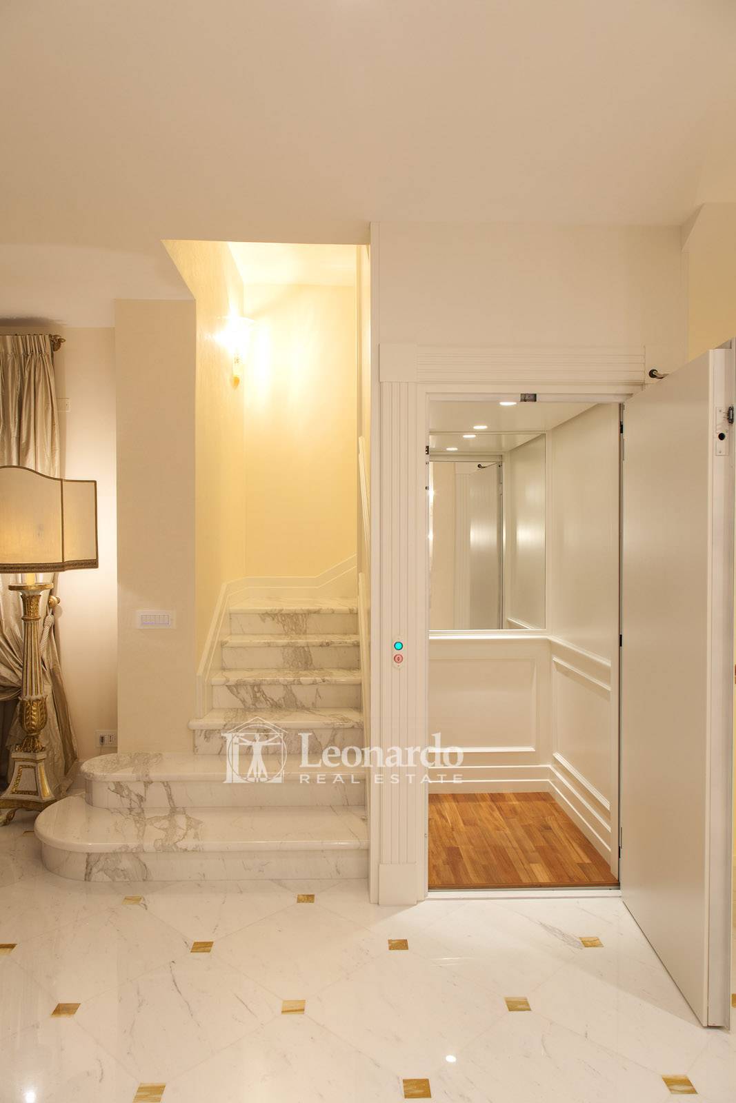 Villa in vendita a Forte dei Marmi, Centro