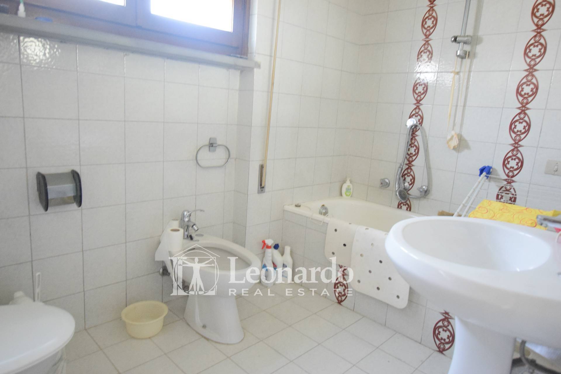 casa bifamiliare in vendita a Viareggio, Campo d'aviazione