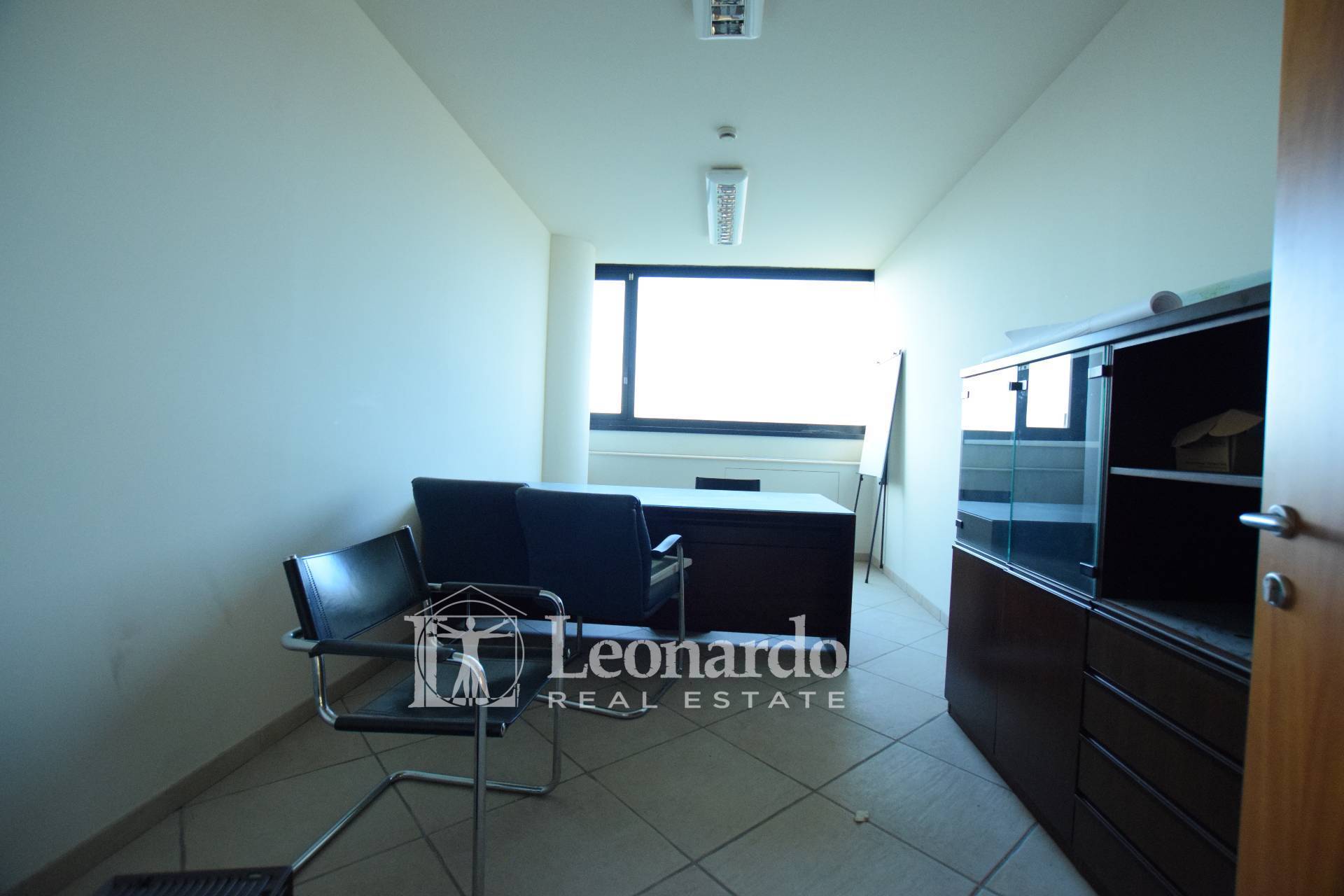 Studio/Ufficio in vendita a Viareggio