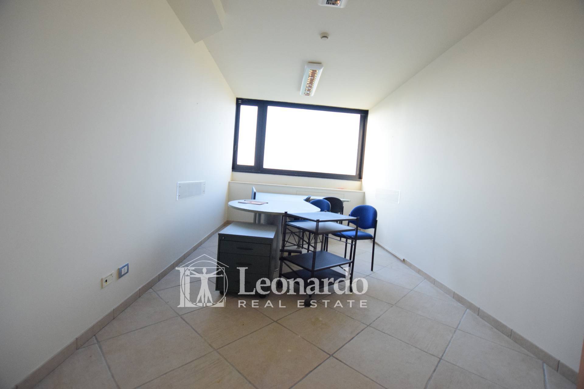 Studio/Ufficio in vendita a Viareggio