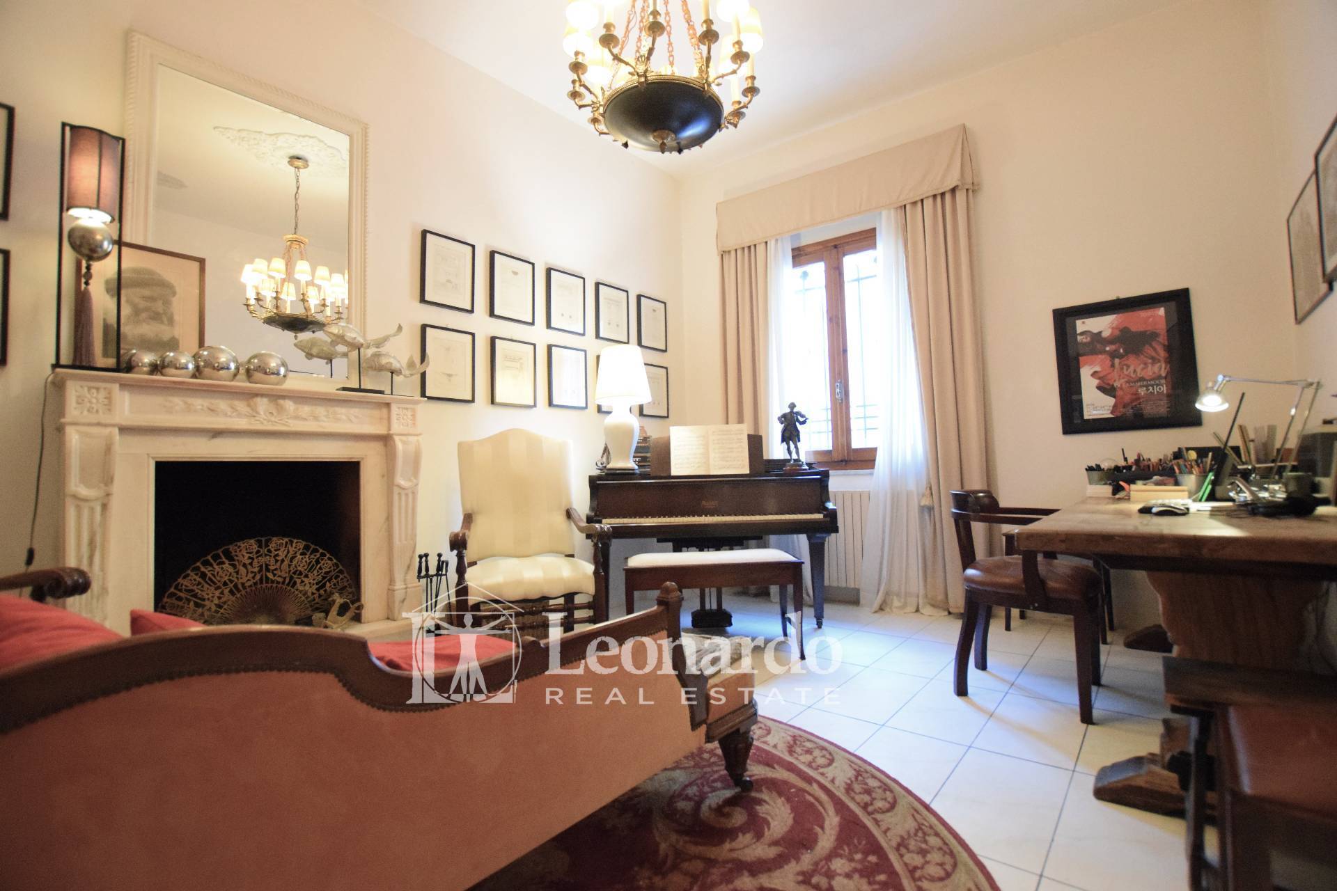 Casa indipendente in vendita a Viareggio, Centro