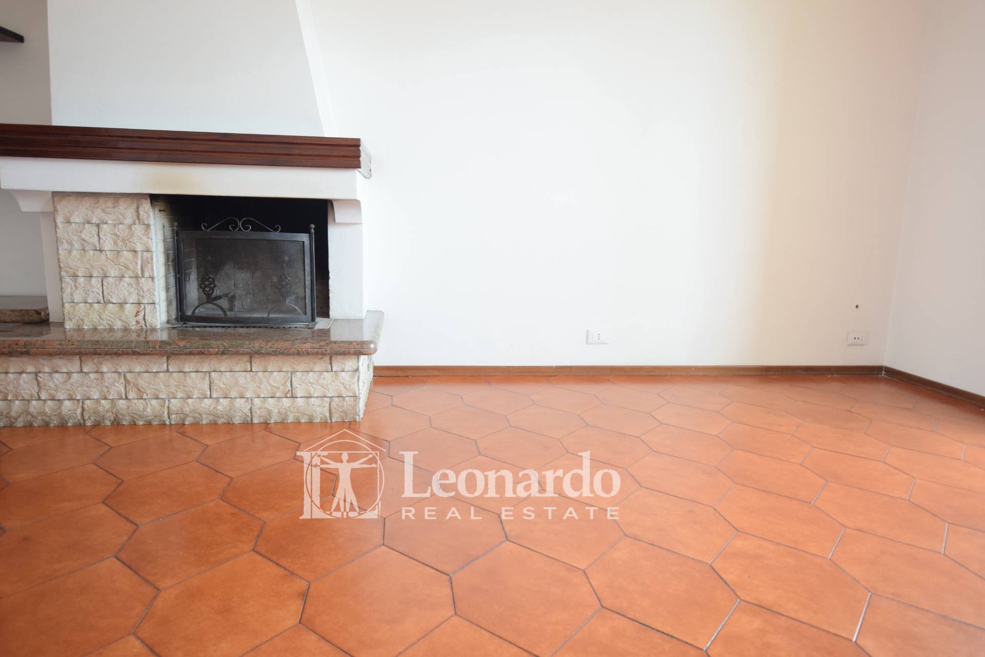 Appartamento in vendita a Viareggio, Campo d'aviazione