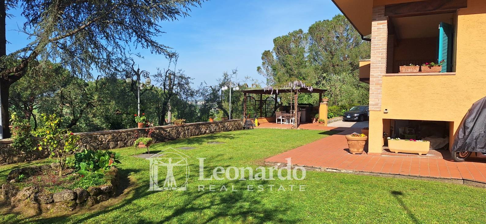 Villa in vendita a Massarosa, Piano di Mommio