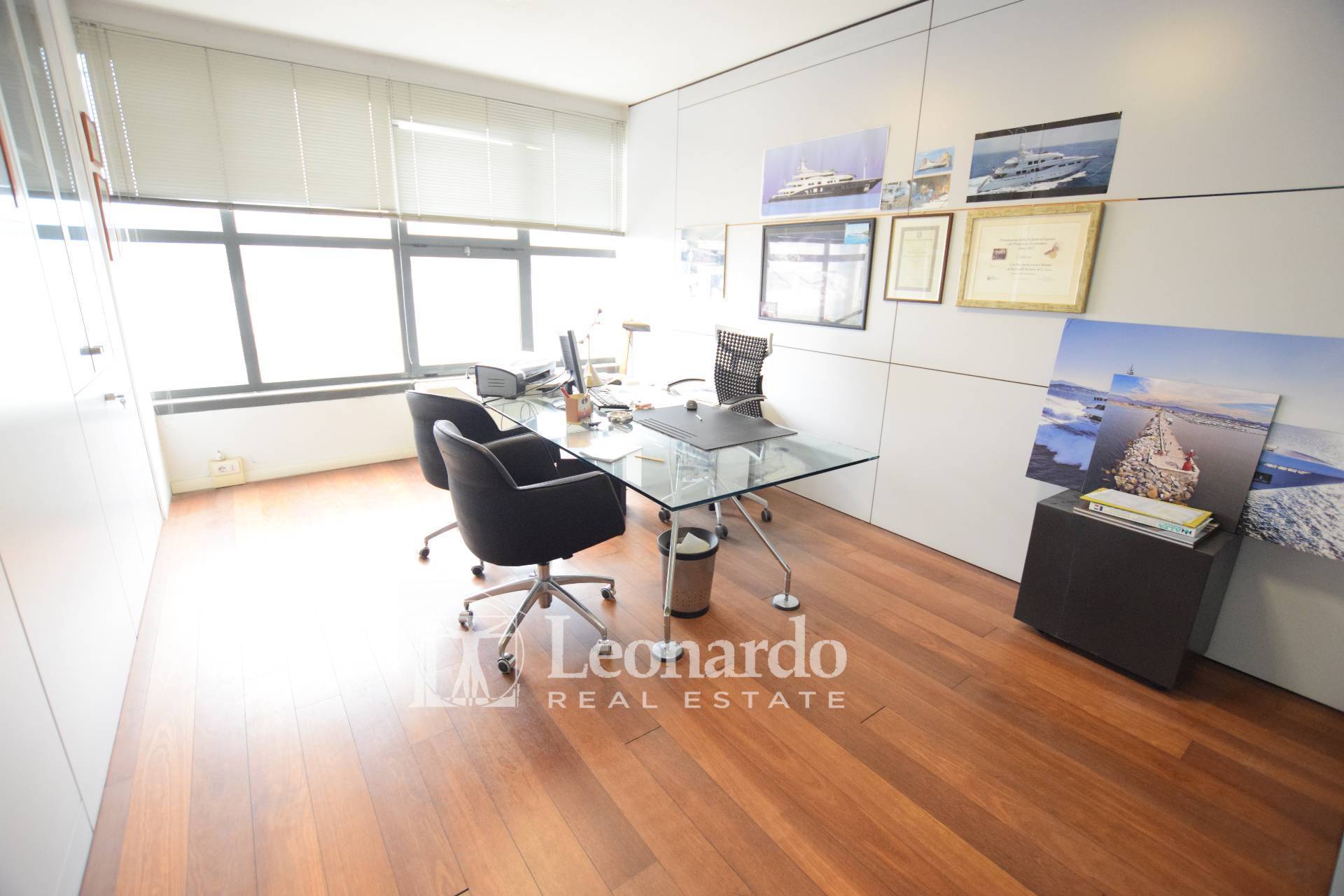 Ufficio in vendita a Viareggio, Bicchio