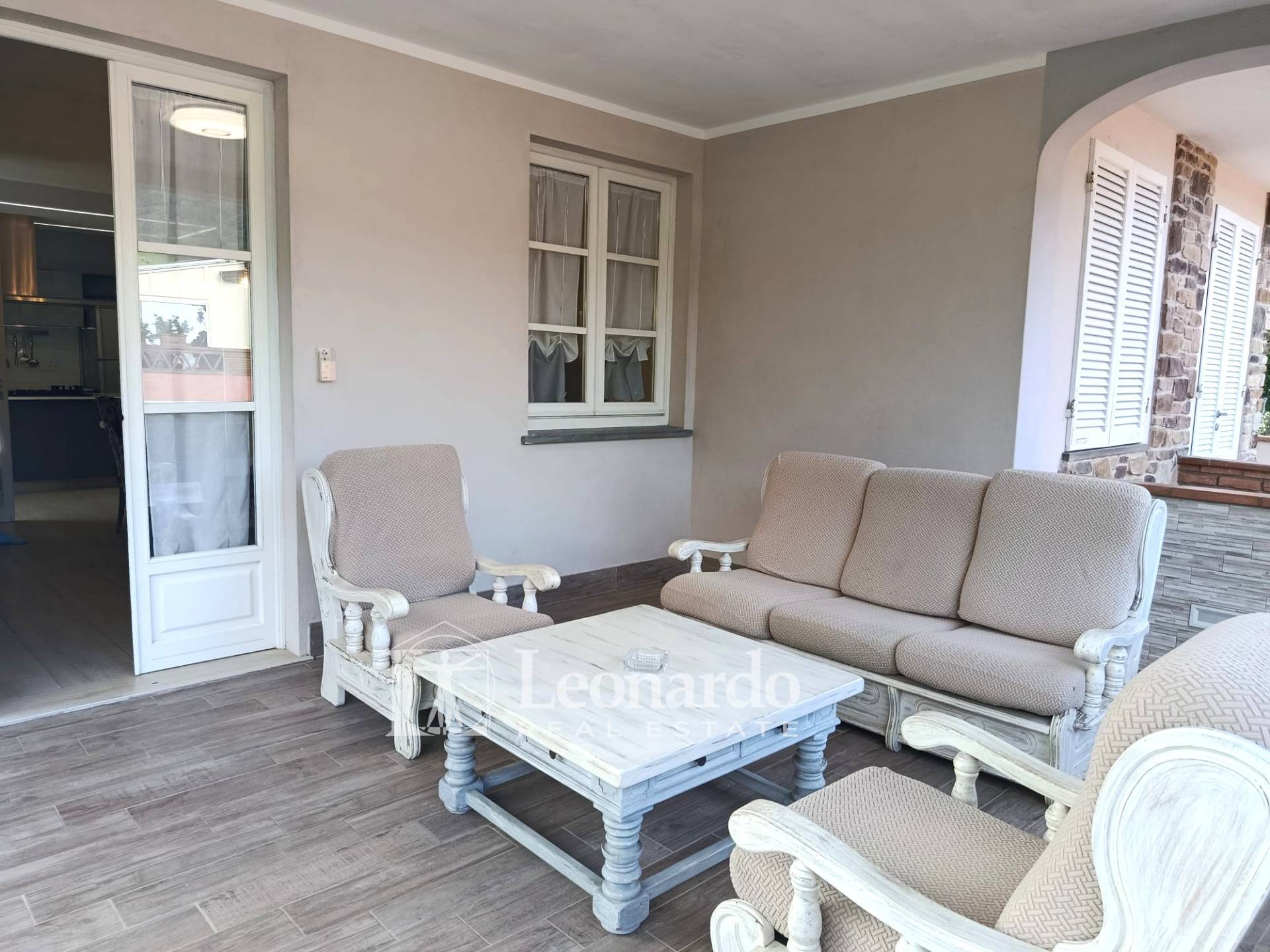 Villa in vendita a Camaiore, Collina