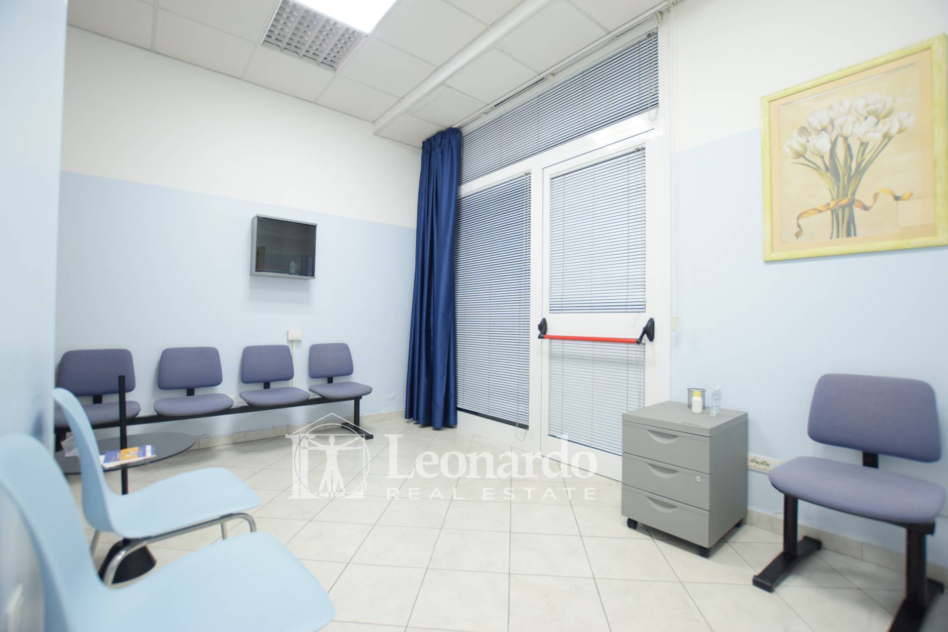 Studio/Ufficio in vendita a Viareggio, Centro
