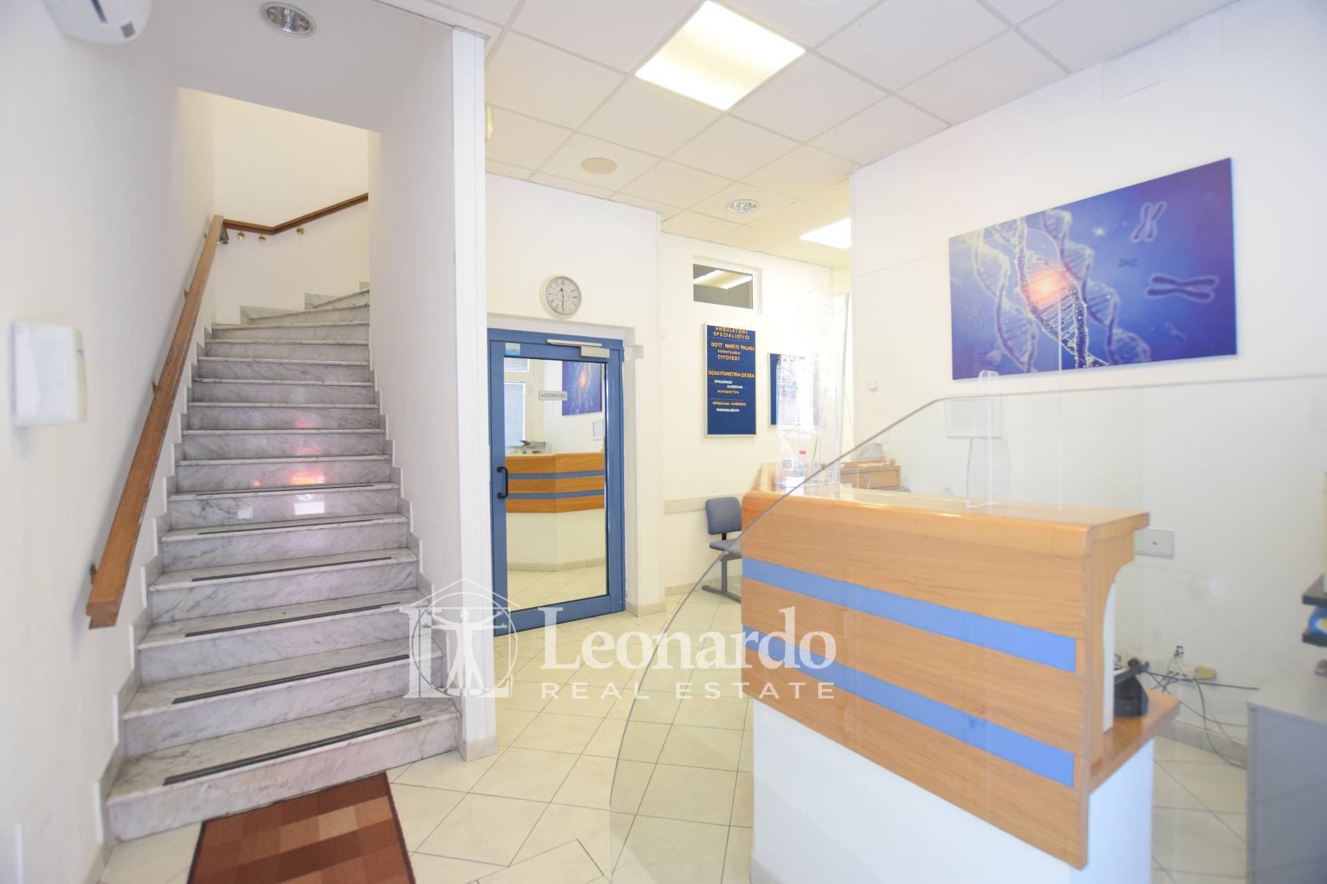 Studio/Ufficio in vendita a Viareggio, Centro