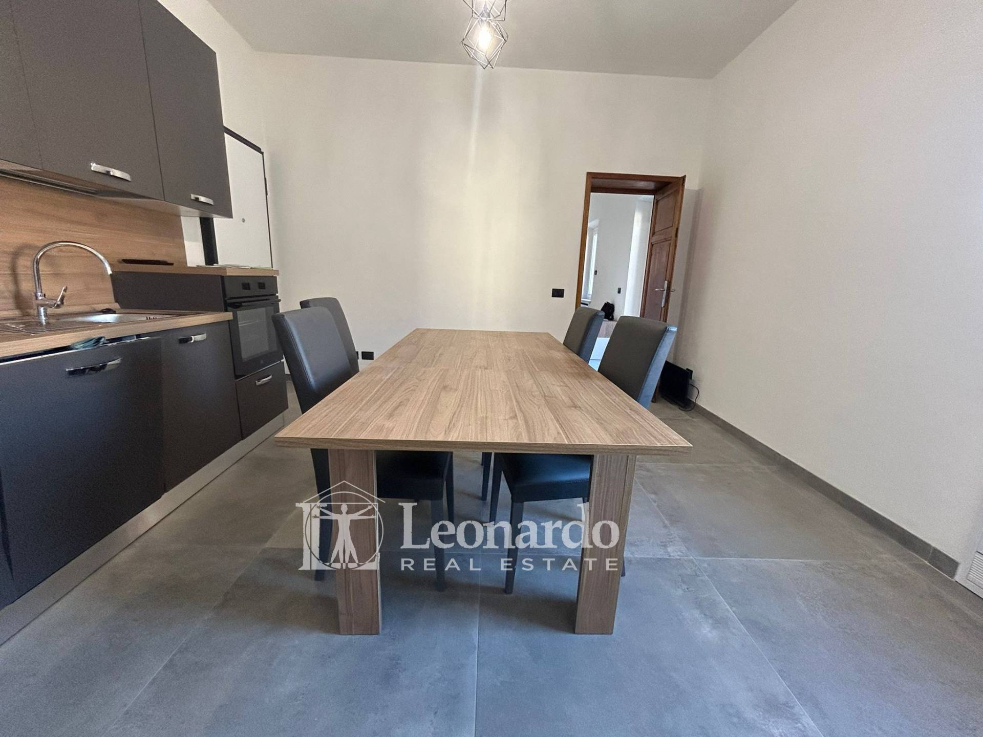 Appartamento in vendita a Viareggio, Centro