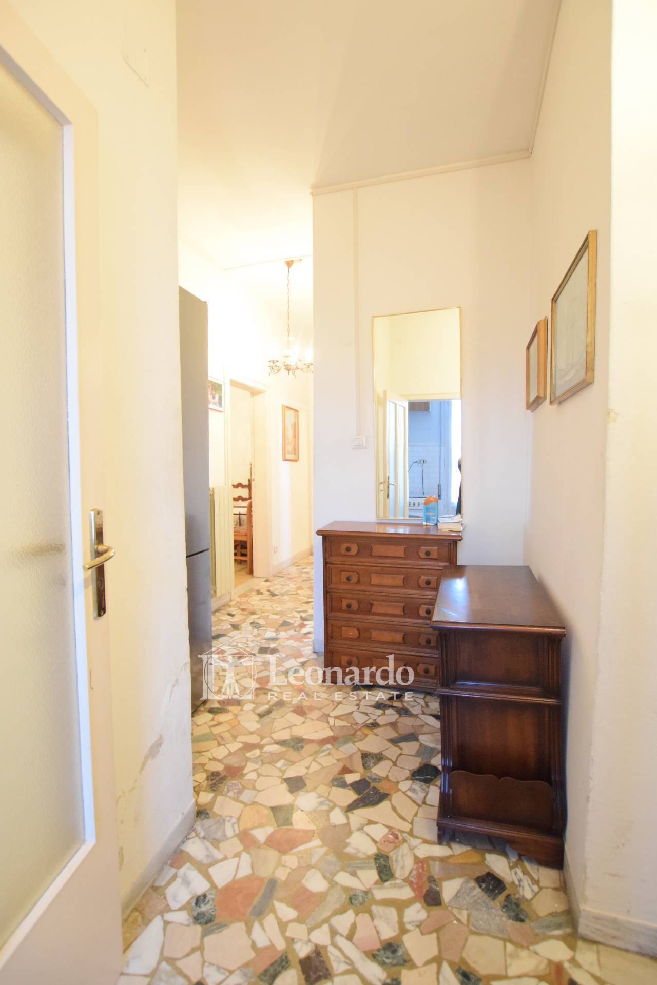 Appartamento in vendita a Viareggio, Centro